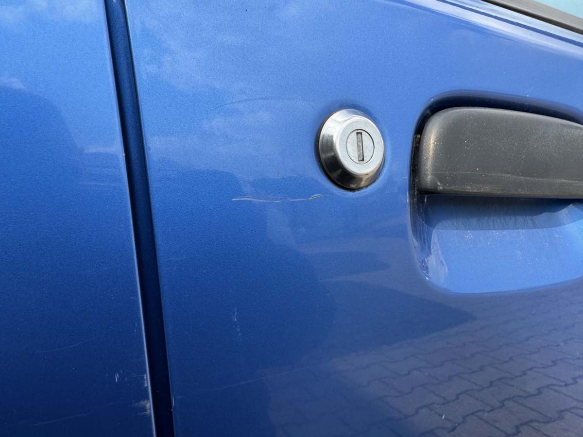 Suzuki Ignis FH original T&uuml;r vorn rechts Z2J Cyprus Blue 5-T&uuml;rer Rohbau Bj.2003